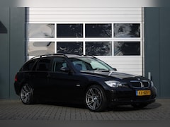 BMW 3-serie Touring - 318i Executive Clima/Cruise/Panodak/Bi-Xenon/Stoelverwarming/Navi/Bluetooth/Leder/PDC/Radi