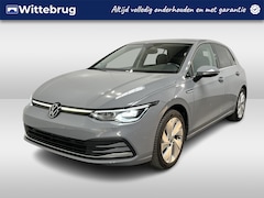 Volkswagen Golf - 1.5 eTSI Style / AUTOMAAT/ PARK. SENSOREN/ IQ. LIGHT/ MEMORY SEATS/ ERGO ACTIVE/ DIGITAL D