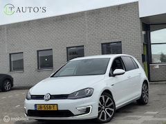 Volkswagen Golf - 1.4 TSI GTE|LED DAB Cruise Clima Trekhaak