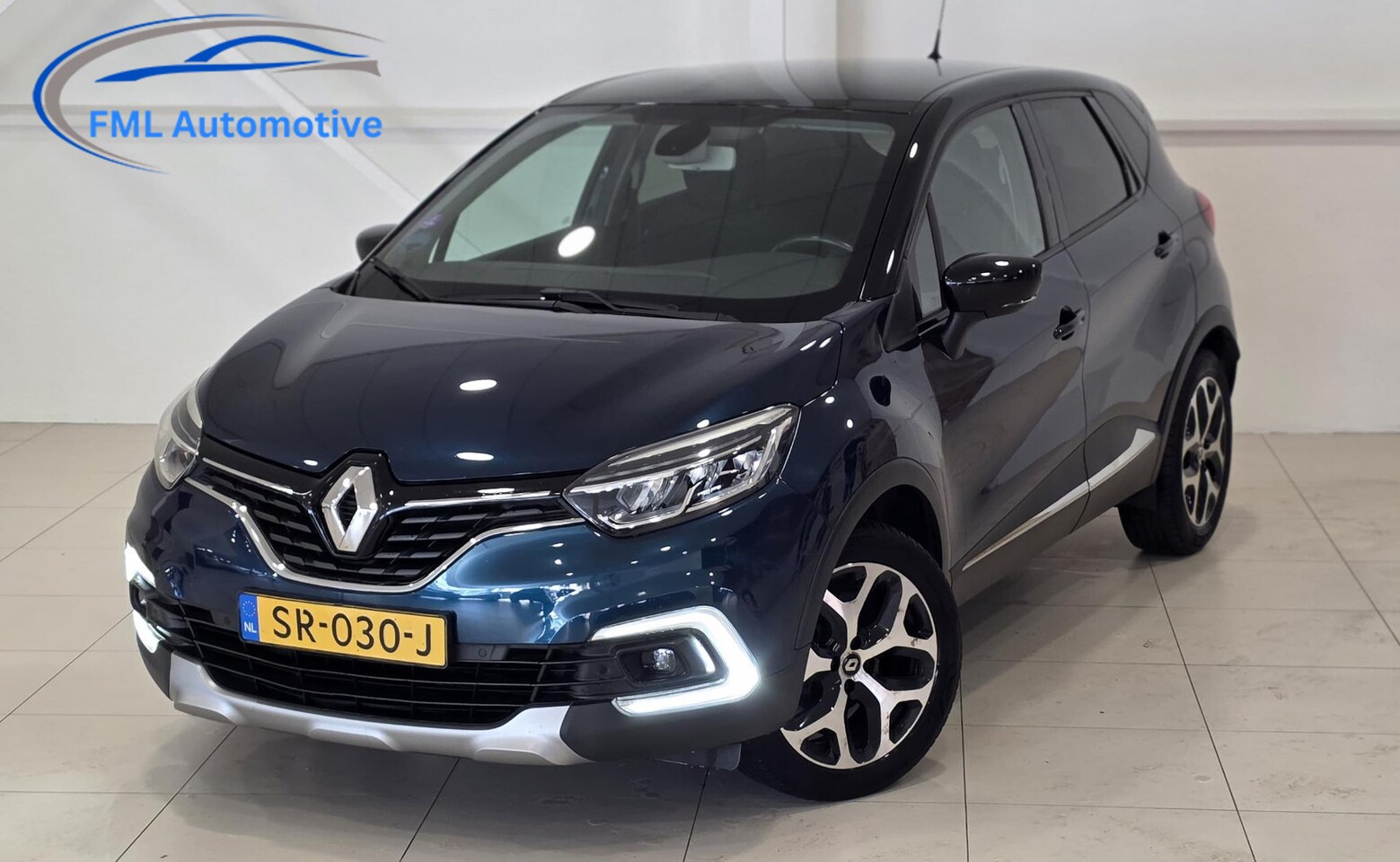 Renault Captur - 0.9 TCe Intens | Climate | Navigatie | Hoge instap | Unieke kleur! | - AutoWereld.nl