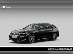 BMW 3-serie Touring - 330e | Ambiance verlichting | Comfort Access | Stoelverwarming | Panoramadak | HIFI | Park