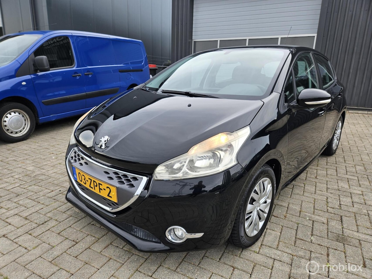 Peugeot 208 - 1.4 e-HDi Blue Lease AUTOMAAT EXPORT/HANDEL - AutoWereld.nl
