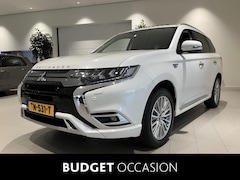 Mitsubishi Outlander - 2.4 PHEV Intense+ 224 PK | Panoramadak | Trekhaak | Stuurwielverwarming | Achteruitrijcame