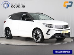 Opel Grandland - 1.6 Turbo Plug-In Hybrid 4x4 GSe (Camera / Navi / Elek. achterklep / ACC)