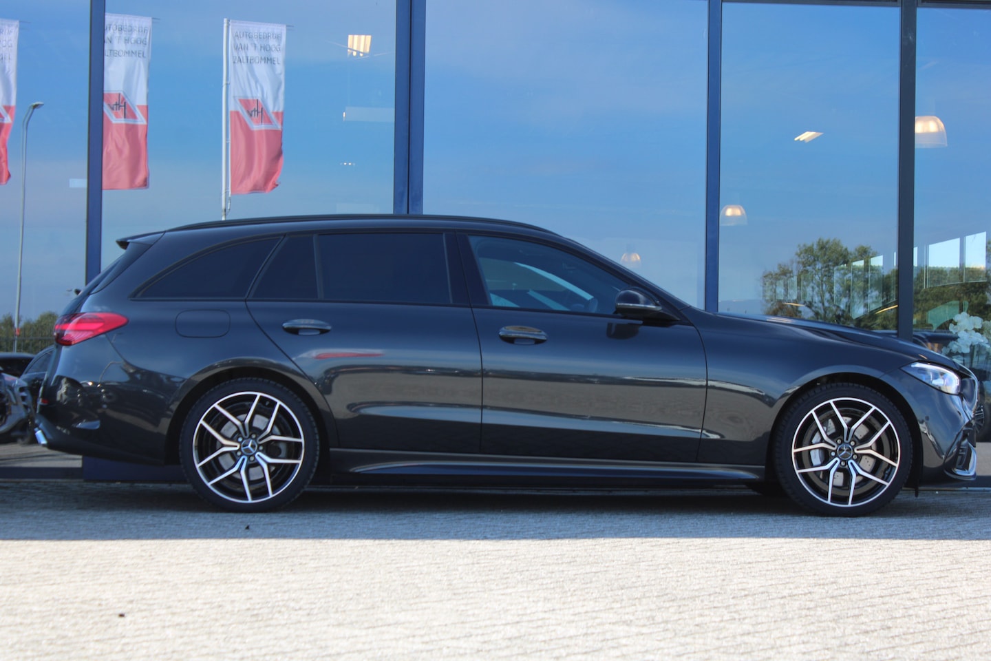 Mercedes-Benz C-klasse Estate - 300e AMG Line Limited NIGHT PAKKET DISTRONIC PRO SFEER CAMERA MULTIBEAM - AutoWereld.nl