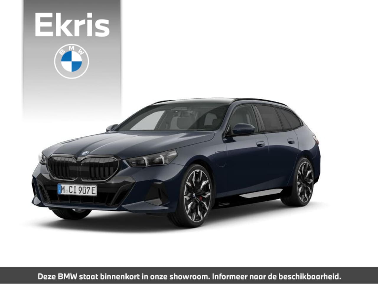 BMW 5-serie Touring - 550e xDrive M Sportpakket Pro | Iconic Glow | Comfort Pack | Bowers & Wilkins | Travel Pac - AutoWereld.nl