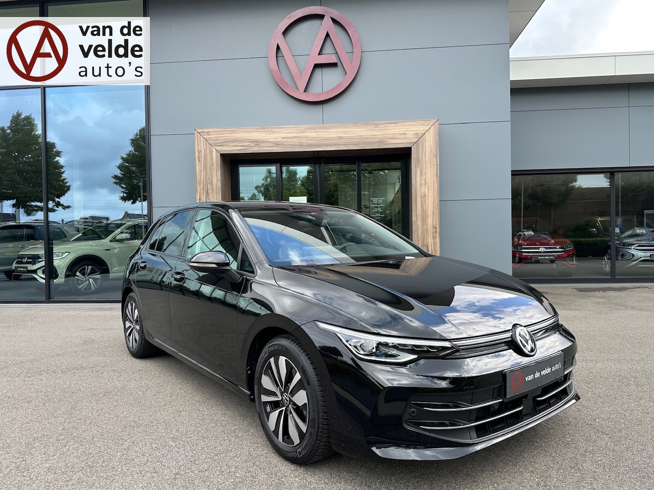 Volkswagen Golf - 1.5 TSI 150pk GOAL | Trekhaak | Camera | Adapt. Cruise | IQ light | Rijklaar incl. garanti - AutoWereld.nl