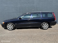 Volvo V70 - 2.5T 210pk Geartr. Summum - schuifdak