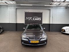 BMW 3-serie Touring - 320i Business Line Navi/Airco/Cruise Control