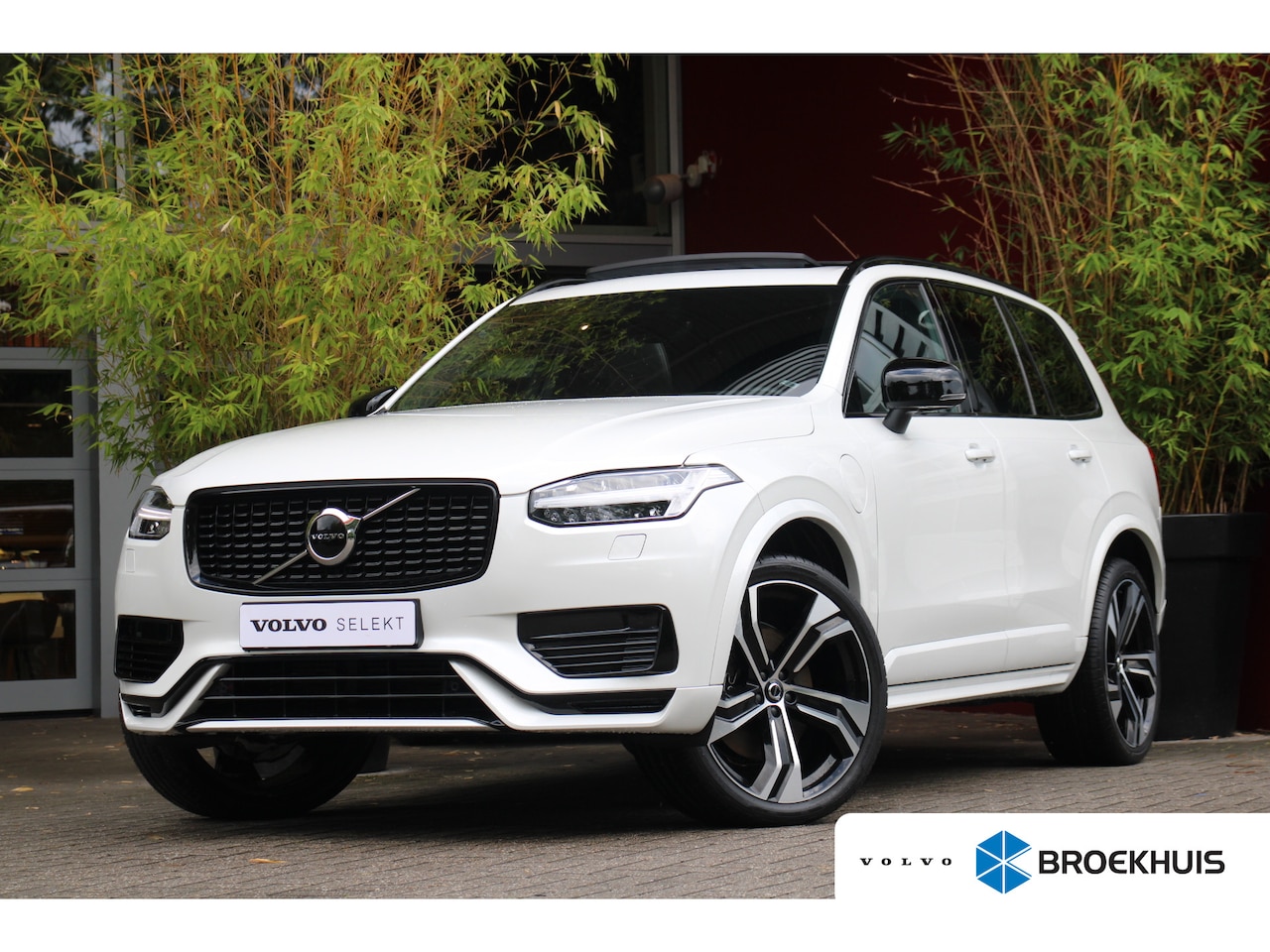 Volvo XC90 - 2.0 T8 Recharge AWD R-Design | Panoramadak | Harman/Kardon | 22" Velgen | Pilot Assist | M - AutoWereld.nl