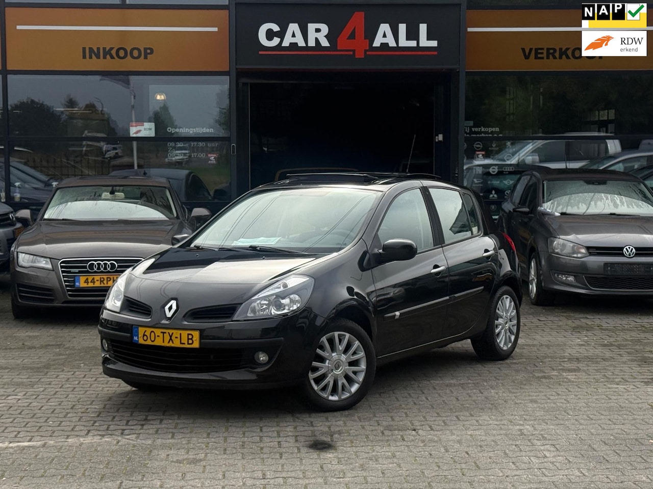 Renault Clio - 1.4-16V Exception PANO/LEDER/CRUISE/AIRCO.LMVELGEN/APK 17-12-2025/NAP - AutoWereld.nl
