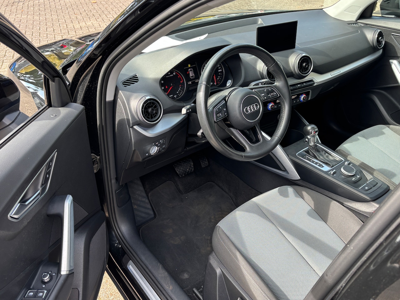Audi Q2 - 1.0 TFSI Sport Pro Line | Org-NL auto. Automaat. Navi.