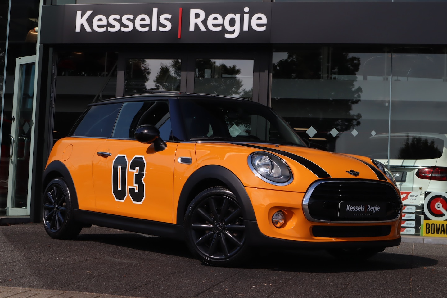 MINI Cooper - Mini 1.5 Automaat Panorama PDC Cruise Navi - AutoWereld.nl