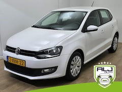 Volkswagen Polo - Occasion 1.2 TSI met carplay radio en 5 deurs uitv. | Tweedehands Polo in wit | 74900km |