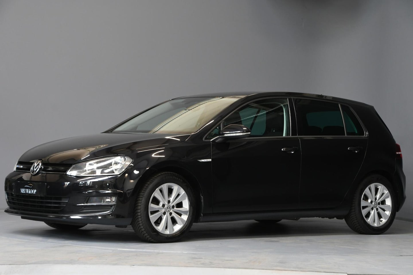 Volkswagen Golf Variant - 1.0 TSI CARPLAY | CRUISE | AIRCO |NAV | PDC - AutoWereld.nl