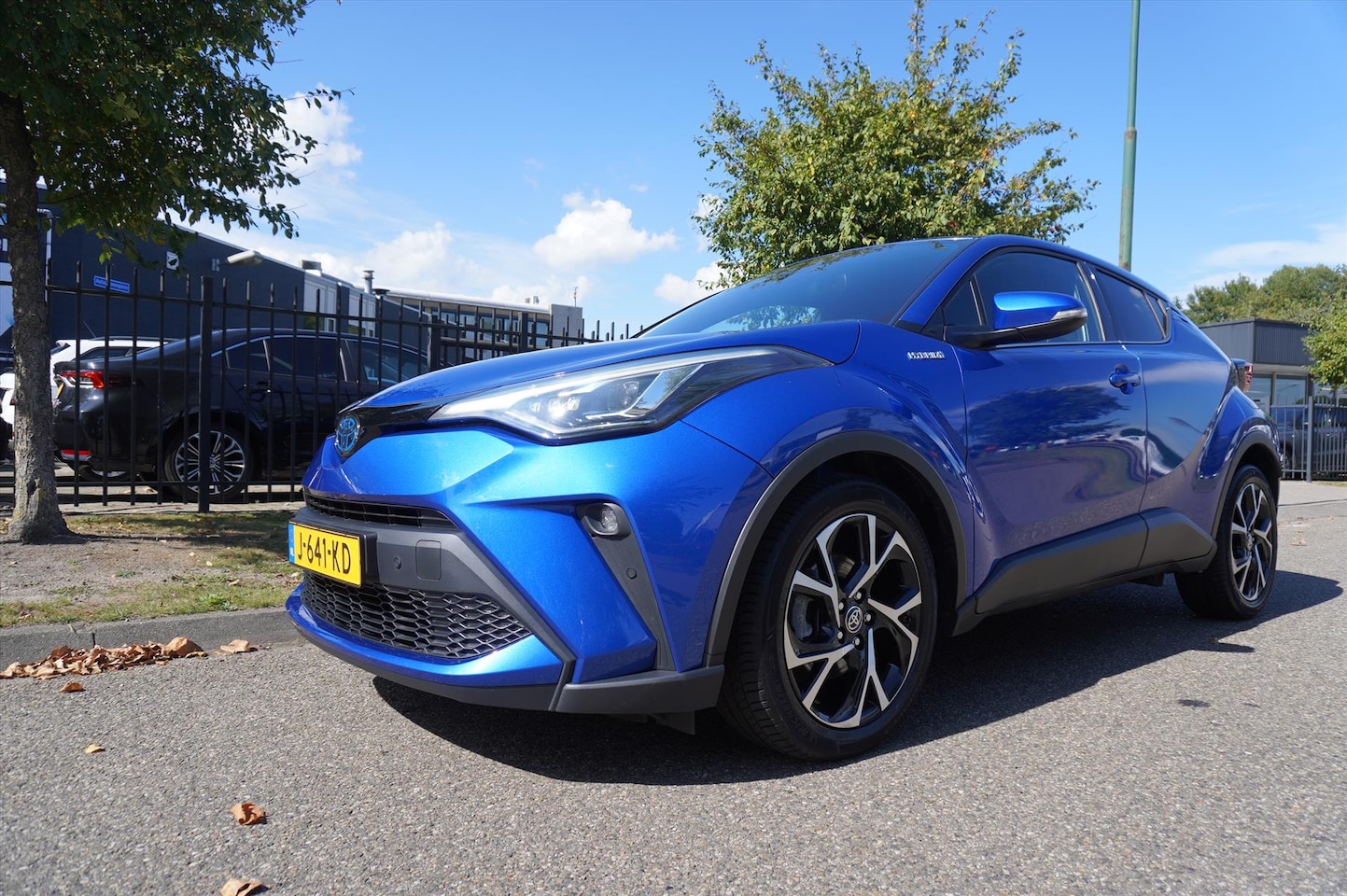 Toyota C-HR - 1.8 Hybrid 122pk CVT First Edit Navi Multi Media JBL sound - AutoWereld.nl
