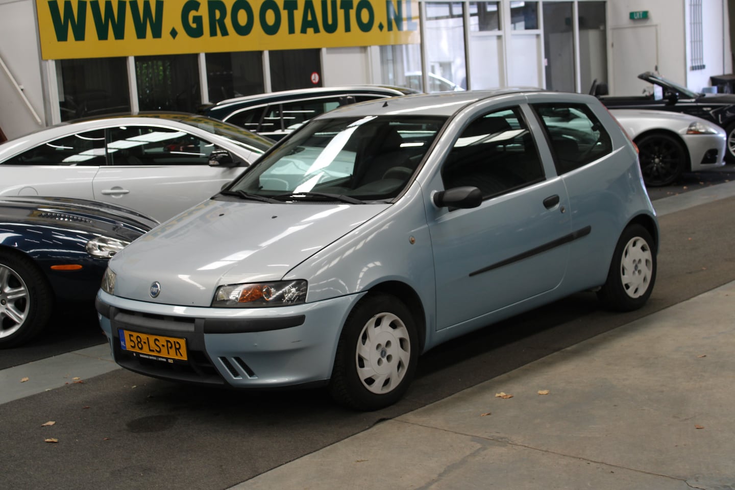 Fiat Punto - 1.2 Dynamic Airco, Stuurbekrachtiging - AutoWereld.nl