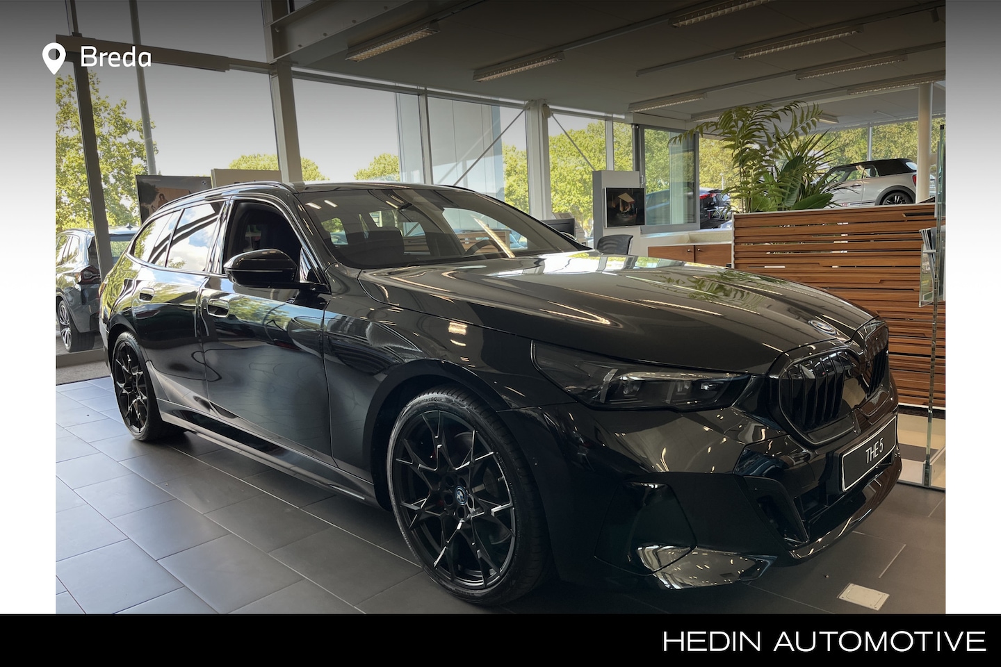 BMW 5-serie Touring - 550e xDrive 550e xDrive - AutoWereld.nl