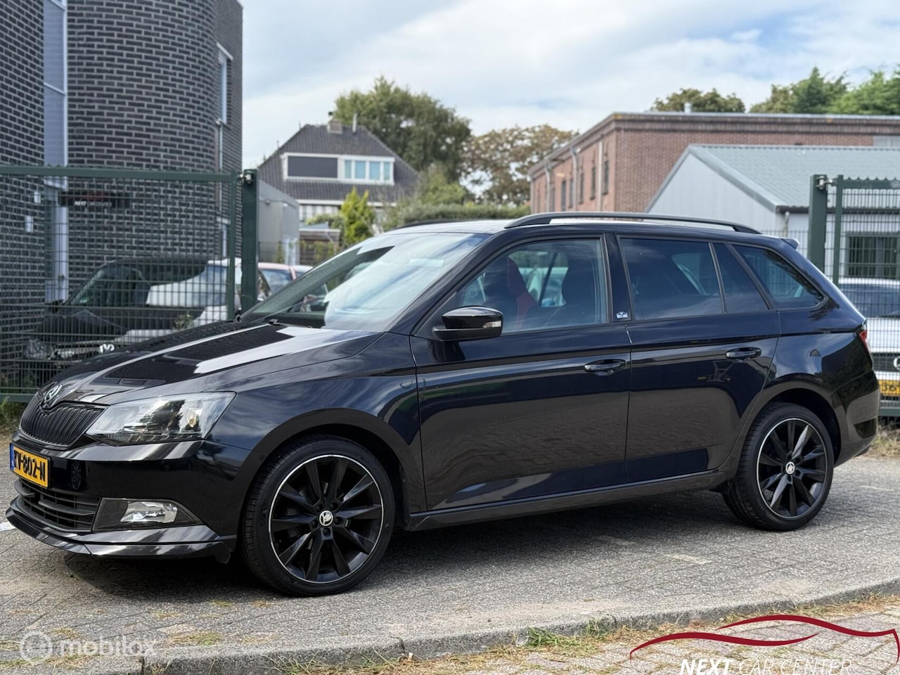 Skoda Fabia Combi - 1.2 TSI Monte Carlo Panoramadak / NAVI / Carplay - AutoWereld.nl