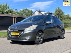 Peugeot 208 - 1.2 VTi Envy 5DR*Navigatie*Cruise*Airco*NAP*Trekhaak*LM velgen