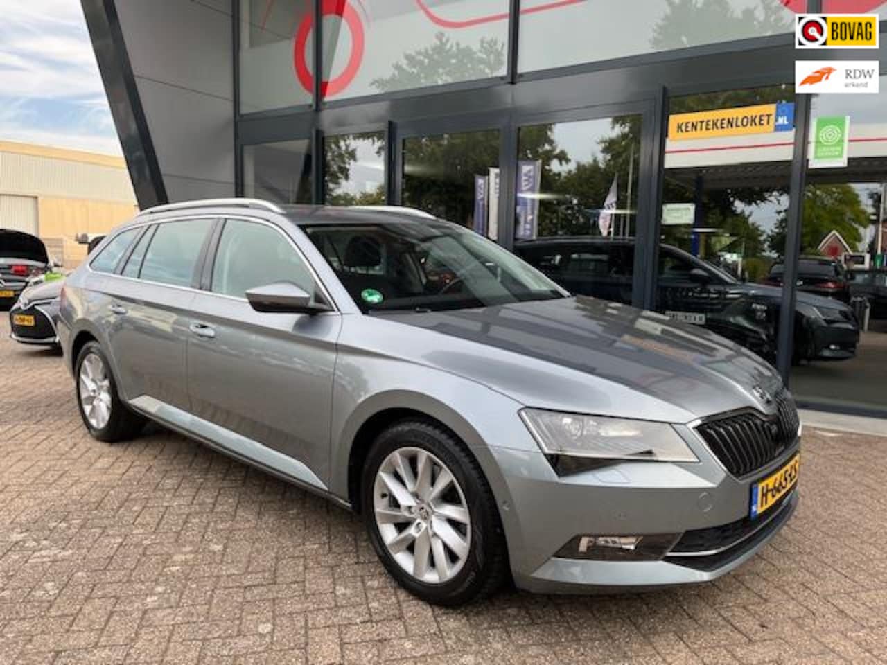 Skoda Superb Combi - 1.5 TSI ACT Sportline Business 1.5 TSI ACT Sportline Business - AutoWereld.nl