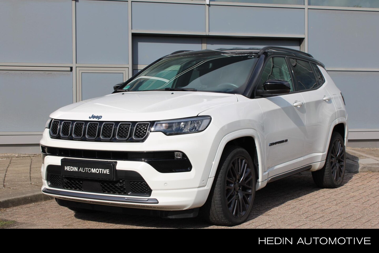 Jeep Compass - 4xe 240 Plug-in Hybrid Electric S | Navigatie | Elek. Stoel + Memory | Stuur/Stoelverw | A - AutoWereld.nl