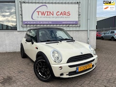 MINI Cooper - 1.6 Pepper bak defect