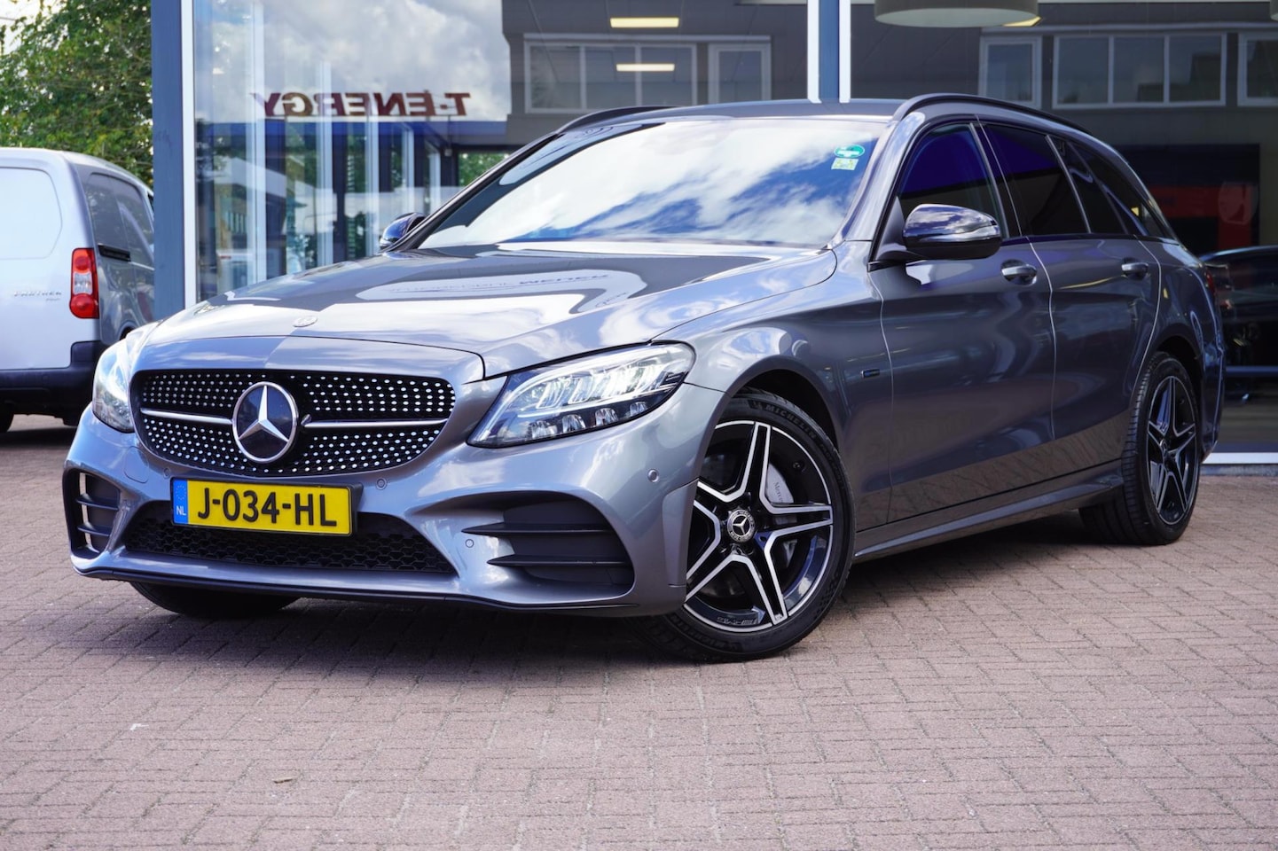 Mercedes-Benz C-klasse Estate - 300 de Business Solution AMG Limited | Vol opties | Dealerauto | Trekhaak | Inruil mogelij - AutoWereld.nl