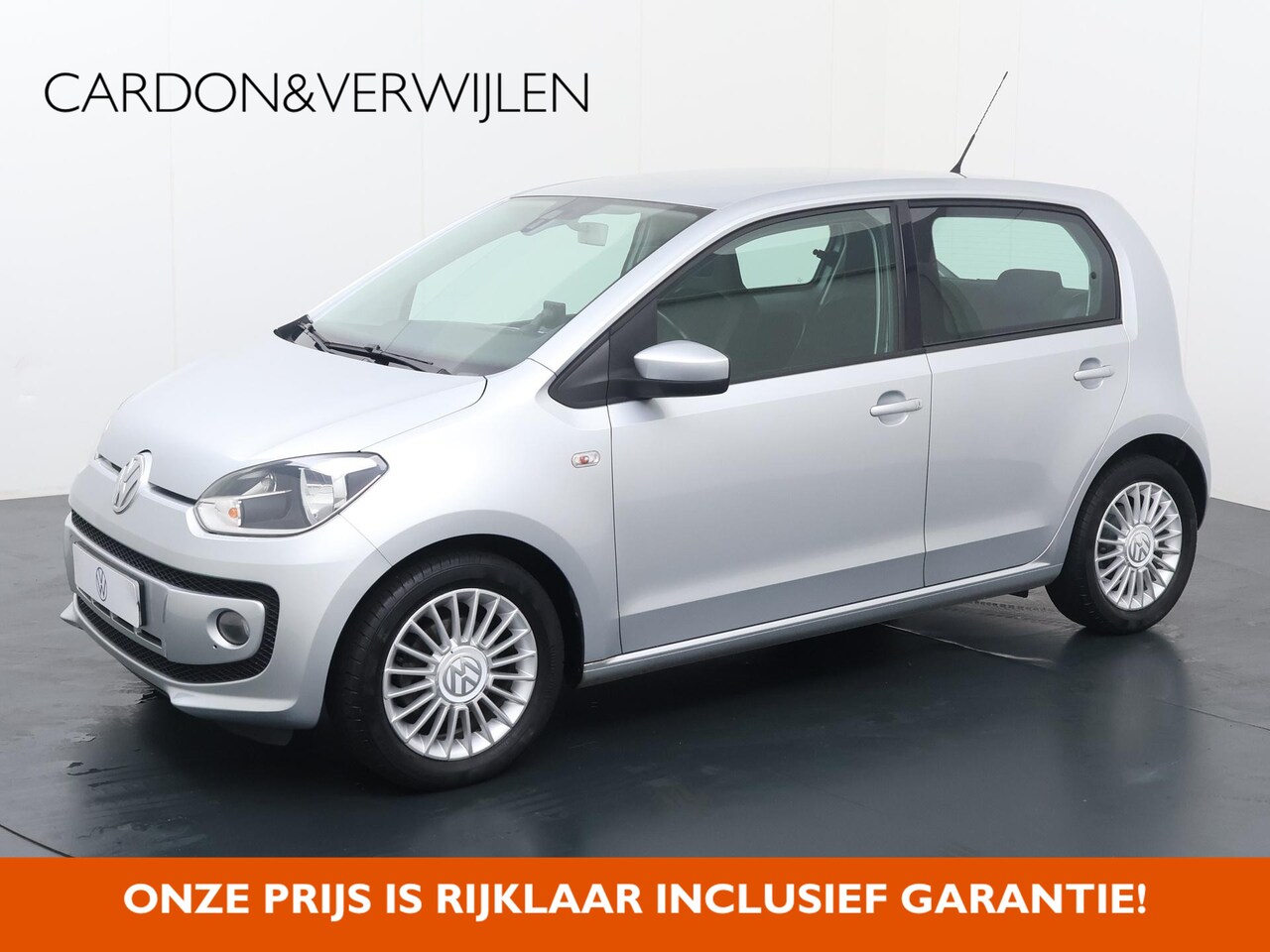 Volkswagen Up! - 1.0 high up! BlueMotion | 75 PK | Navigatie | Parkeersensoren | - AutoWereld.nl