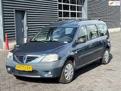 Dacia Logan MCV - 1.6 Lauréate, airco, trekhaak , VERSNELLINGSBAK DEFECT