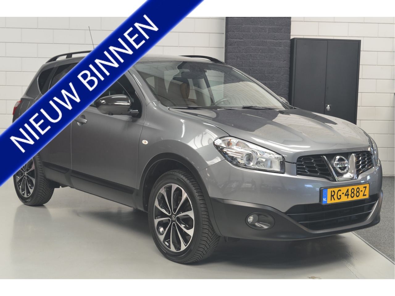 Nissan Qashqai - 1.6 360 // CLIMA // CRUISE // 360 CAMERA // NAVI // PANO // - AutoWereld.nl