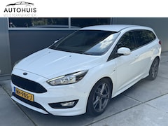 Ford Focus Wagon - 1.0 Ecoboost 125pk H6 ST-Line Navigatie LMV PDC Climate Control