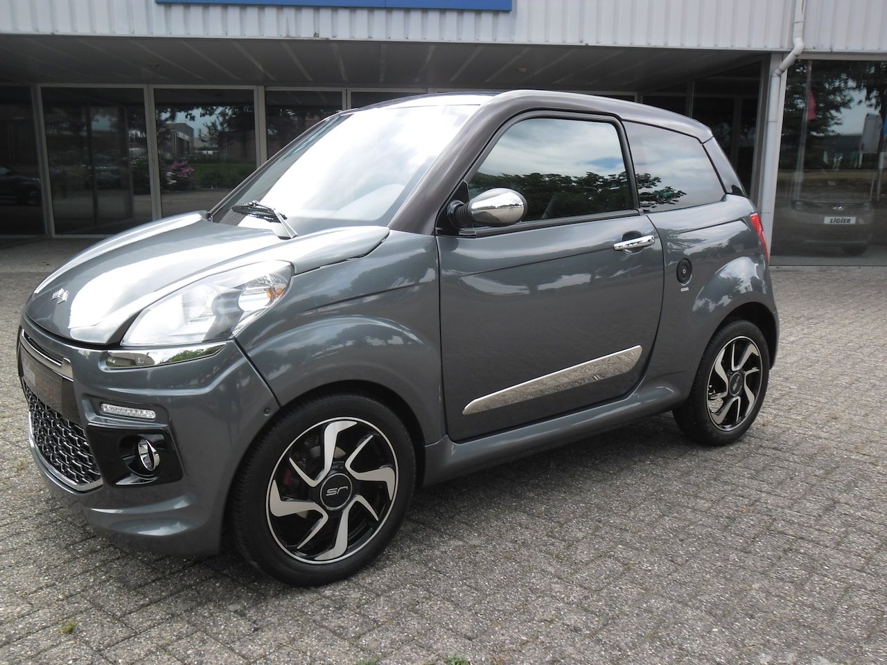 Silence S04 - Ligier JS50L Citycar AM-rijbewijs - AutoWereld.nl