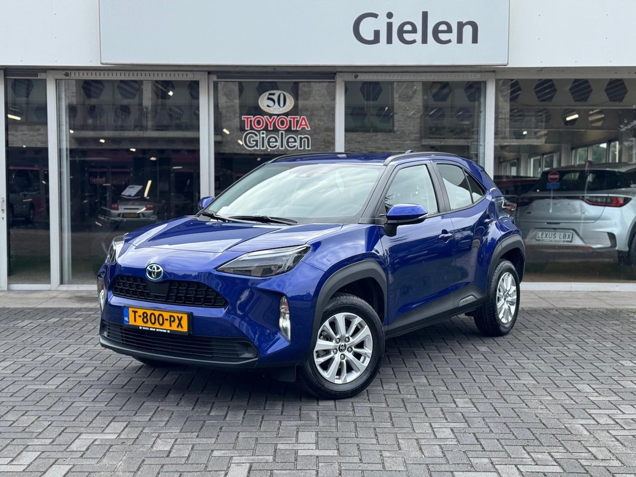 Toyota Yaris Cross - 1.5 Hybrid Active | Lichtmetalen velgen, Apple CarPlay/Android auto, Parkeercamera, Eerste - AutoWereld.nl
