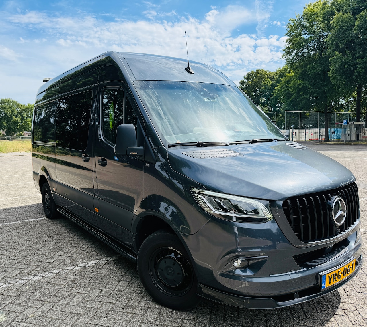 Mercedes-Benz Sprinter - 319 1.9 CDI L2H2 RWD - AutoWereld.nl