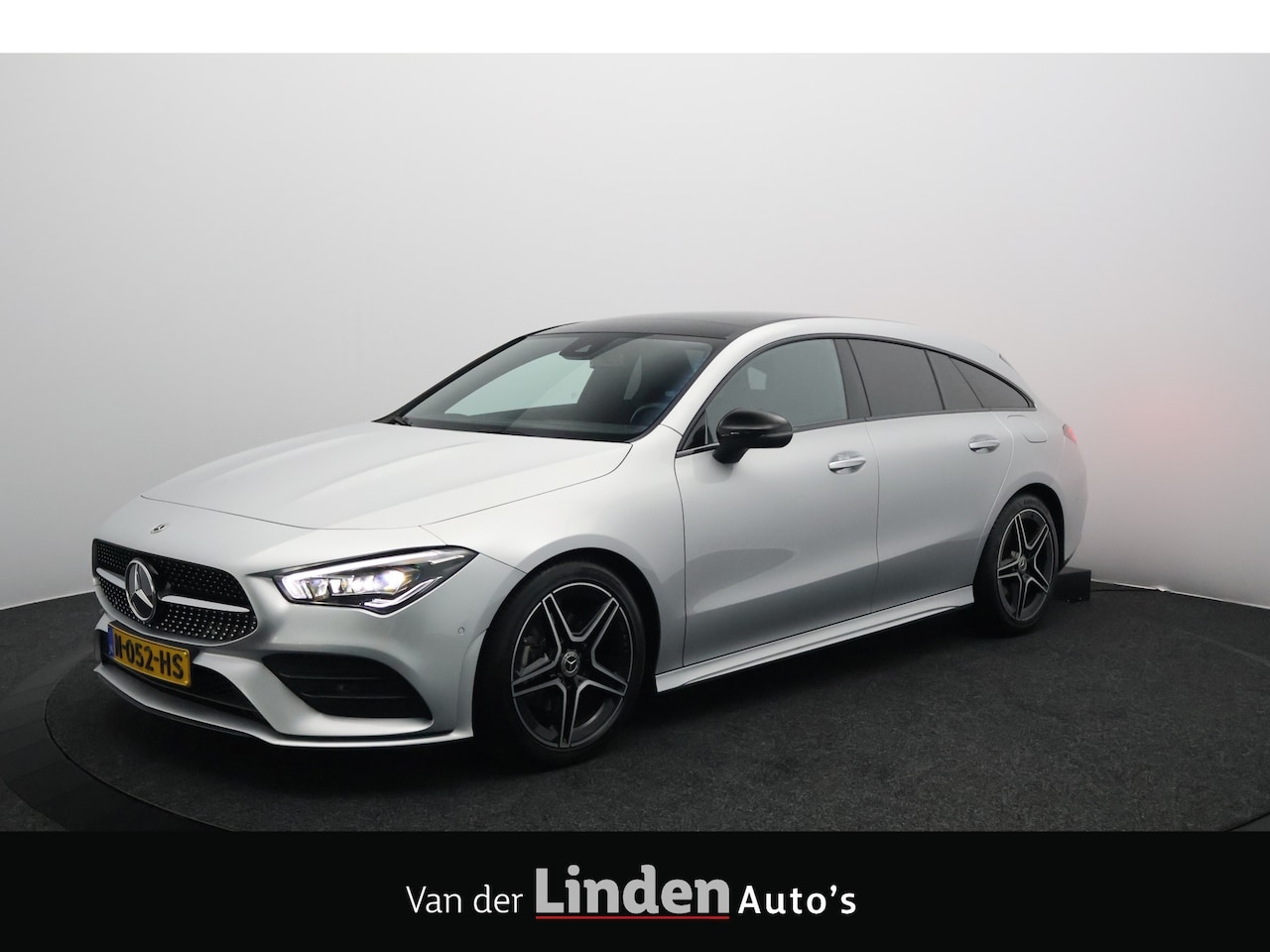 Mercedes-Benz CLA-klasse Shooting Brake - 180 Business Solution AMG Panoramadak | Sfeerverlichting | Camera | Led - AutoWereld.nl