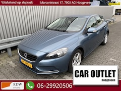 Volvo V40 - 1.6 T3 Kinetic Clima, CC, PDC & Cam, nw. APK – Inruil Mogelijk –