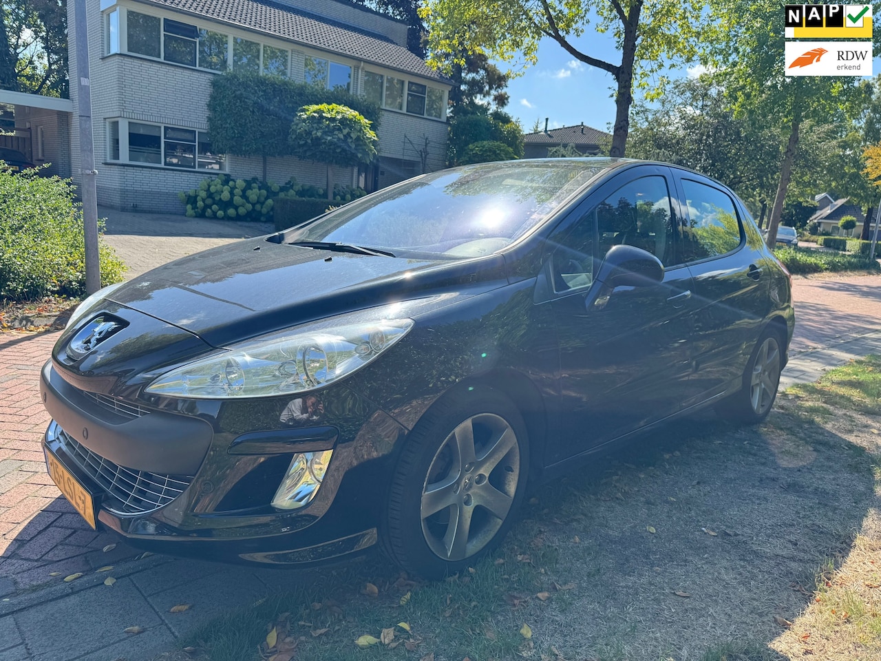 Peugeot 308 - 1.6 THP Allure APK 18-06-2026 - AutoWereld.nl