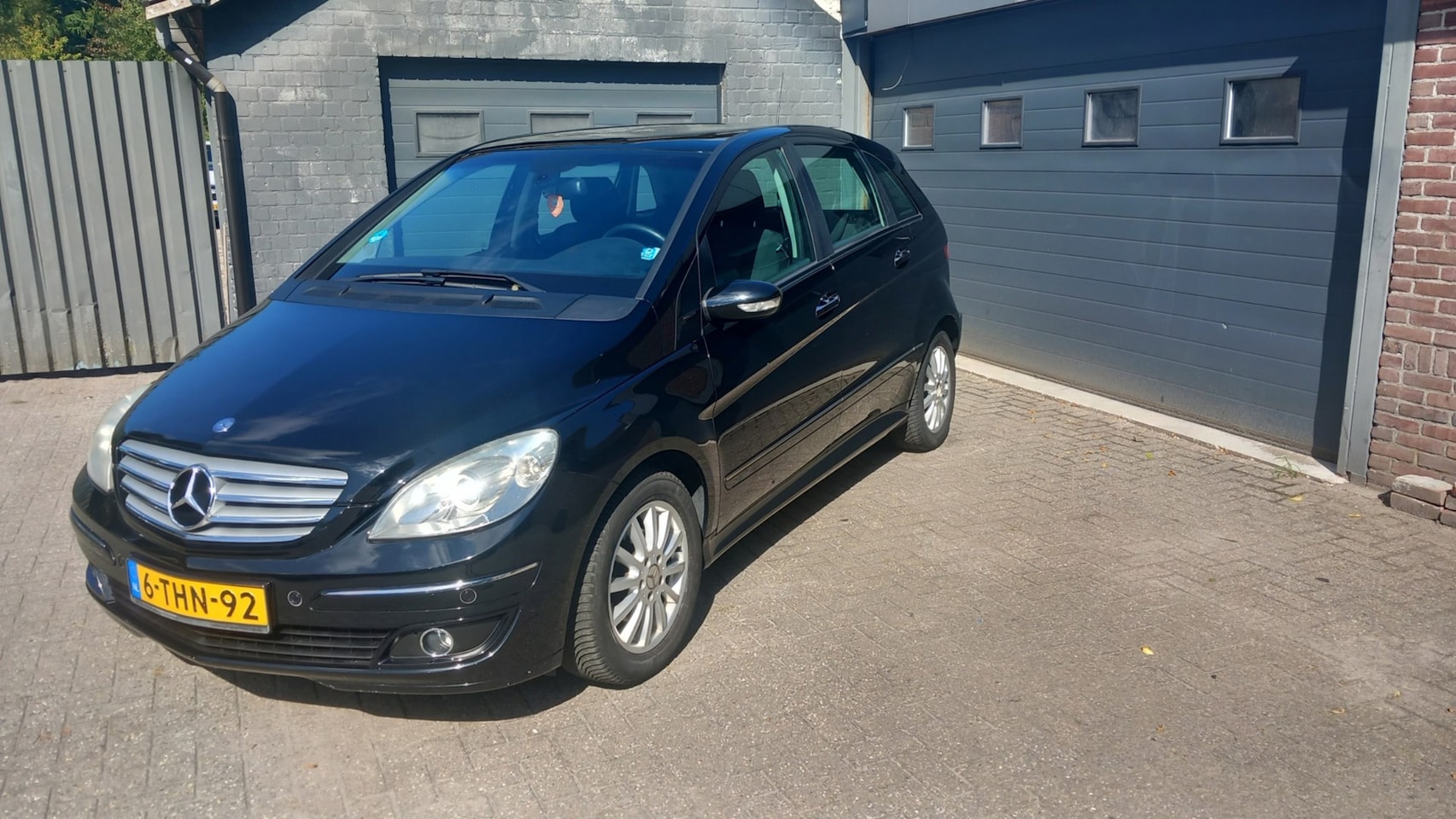Mercedes-Benz B-klasse - 170 170,Cruisecontrol,Airco,Parking system,Elektriche ramen,Isofix,Trekhaak. - AutoWereld.nl
