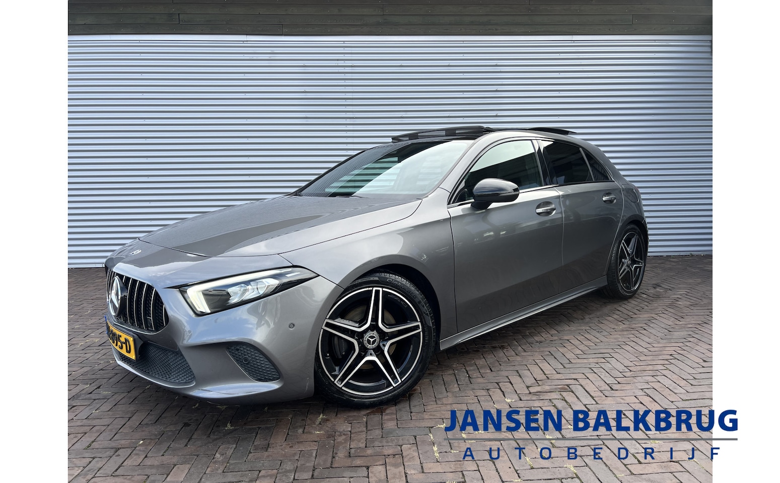 Mercedes-Benz A-klasse - 180 Business Solution AMG Night Upgrade panoramadak VEEL OPTIES!! - AutoWereld.nl