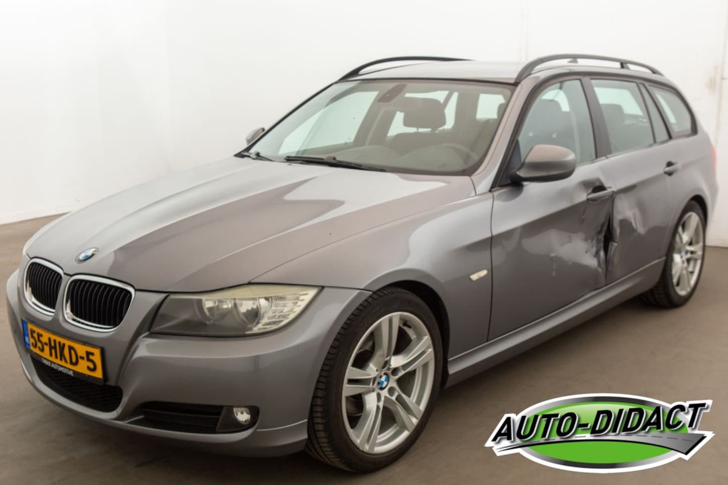 BMW 3-serie Touring - 318i Automaat Clima Navi Business Line - AutoWereld.nl