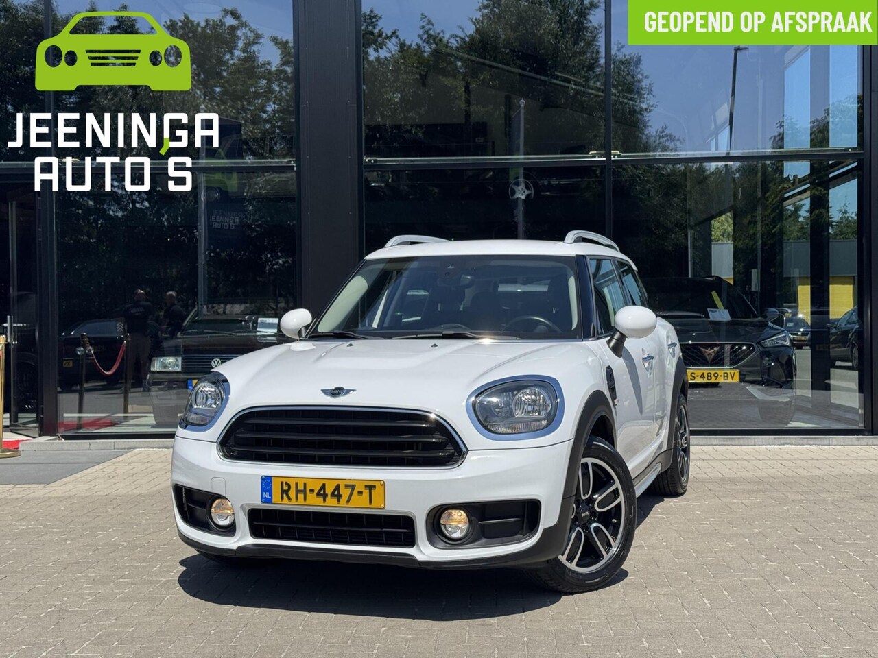 MINI Countryman - 1.5 One|Navi|Cruise|Dakrails|Airco - AutoWereld.nl