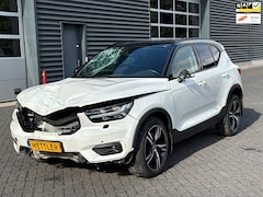 Volvo XC40 - 1.5 T4 Recharge R-Design, harman kardon, panoramadak
