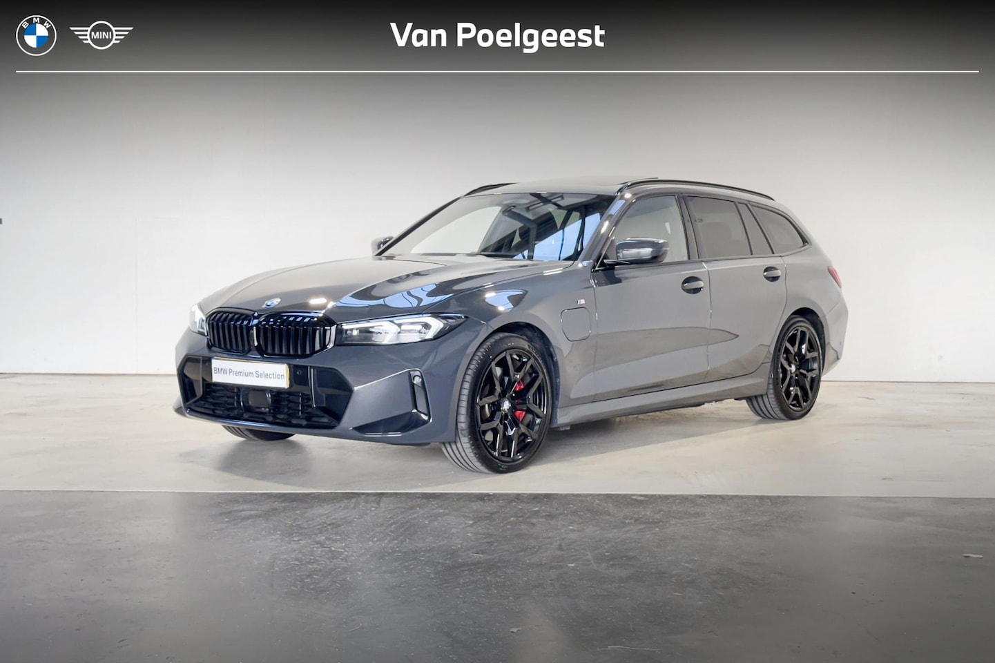 BMW 3-serie Touring - 330e xDrive Innovation Pack M Sportpakket Pro Aut. - AutoWereld.nl