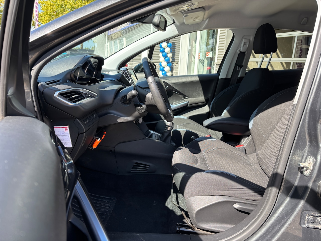Peugeot 208 - 1.6 Vti Intuïtive | Org-NL auto. 120pk. 5deurs. NAP. Clima. Etc.