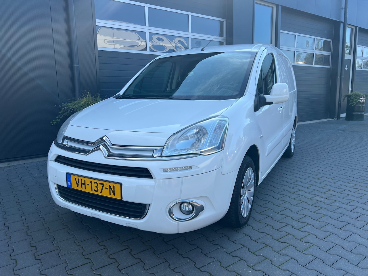 Citroën Berlingo - 1.6 e-HDI - AutoWereld.nl