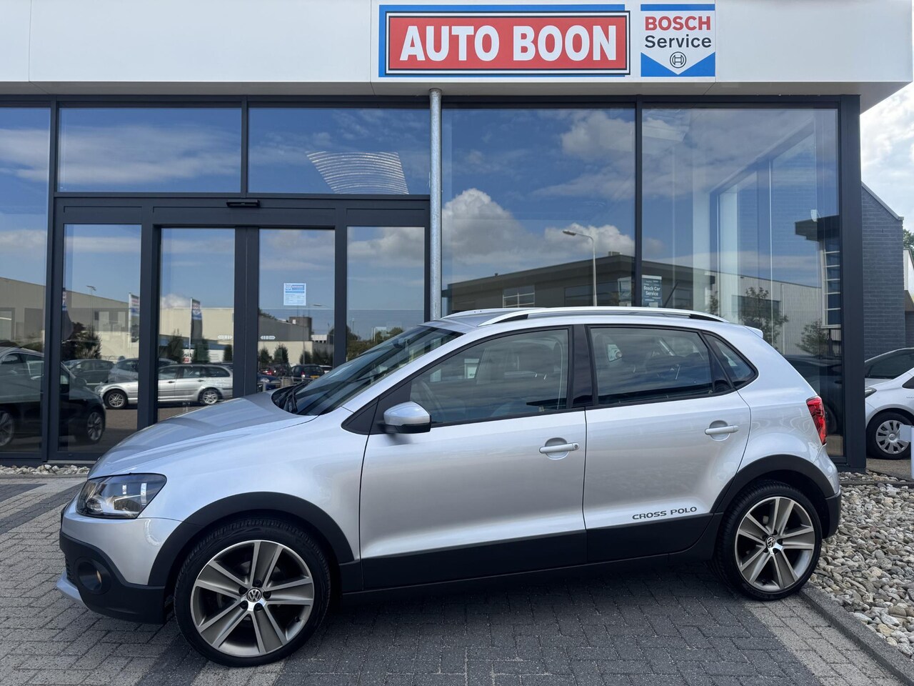 Volkswagen Polo - 1.2 TSI CROSS 105PK CLIMA/SPORTZETELS/MEDIA/LMV /TREKHAAK/DAKRAILS/ - 2e EIG. - KM=NAP - - AutoWereld.nl