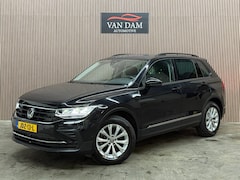 Volkswagen Tiguan - 1.5 TSI Life Business 2020 DSG LED CAMERA KEYLESS