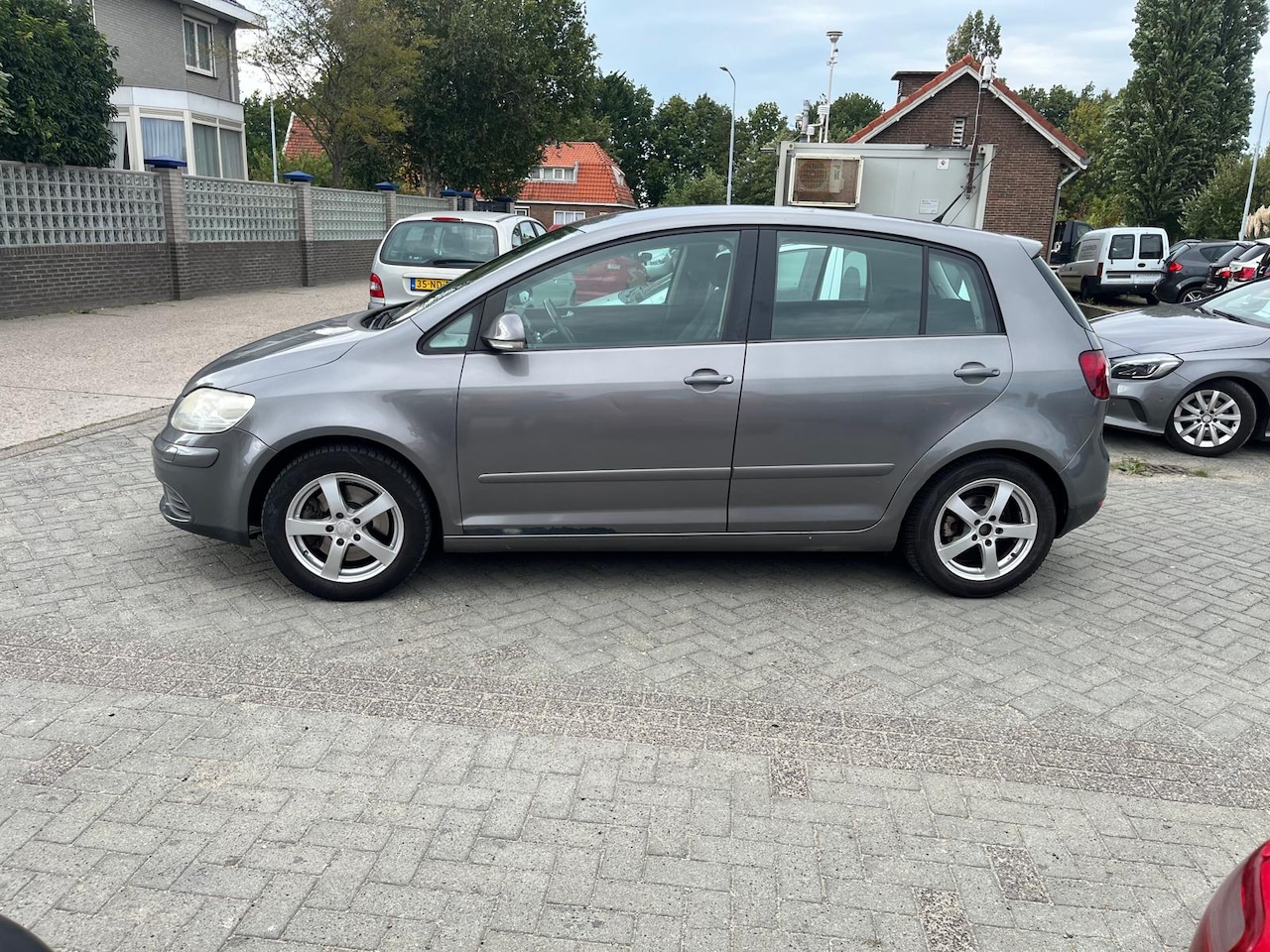 Volkswagen Golf Plus - 1.4 TSI Comfortline ecc cruise control parkeersensoren - AutoWereld.nl