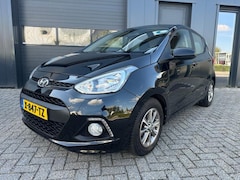 Hyundai i10 - 1.0i i-Motion Premium, Cruise, Stoel & Stuurverw, Bluetooth